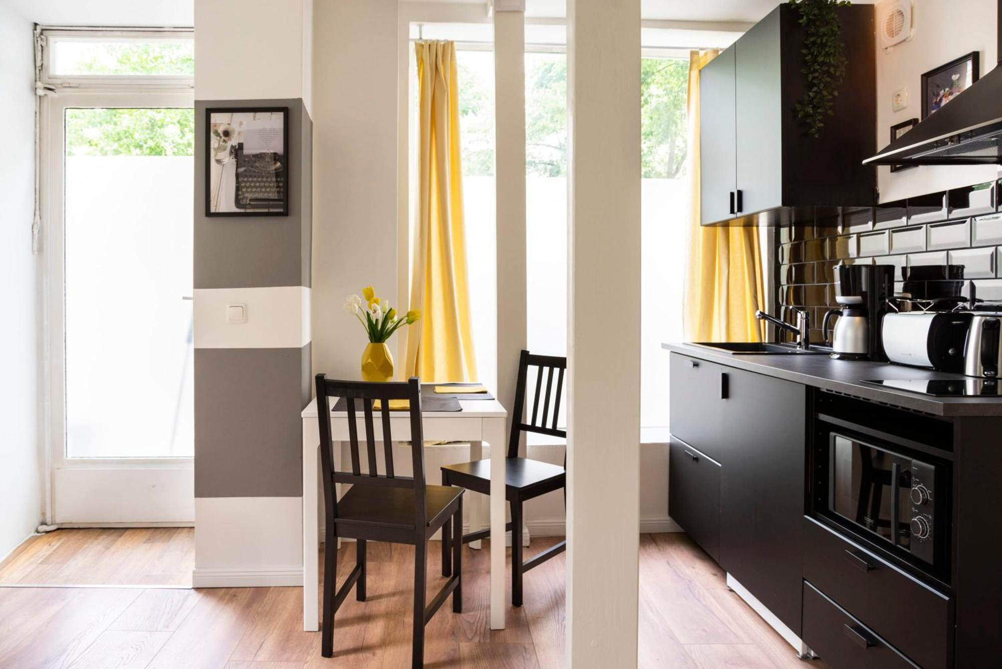 Homely Loft Style Apartment In Berlin Wilmersdorf Eksteriør billede
